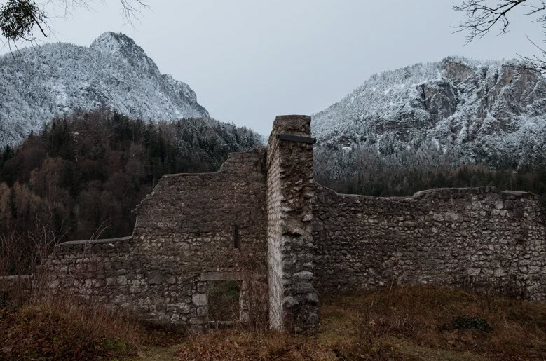 Burgruine Karlstein, Germany